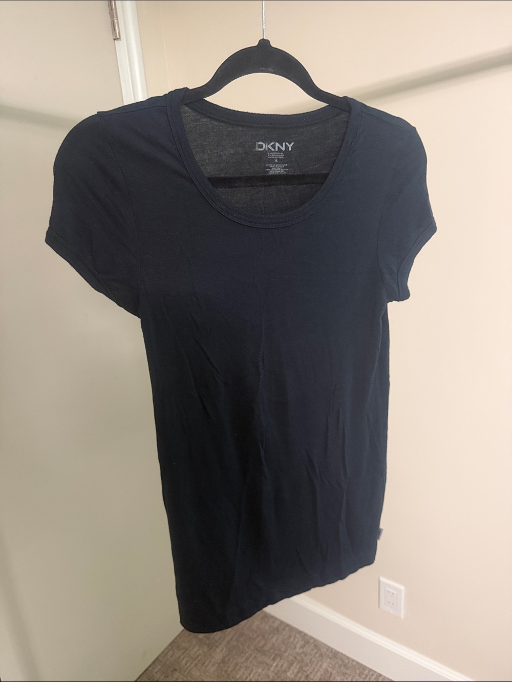 DKNY Women’s Dark Navy Short Sleeve Crewneck Tee